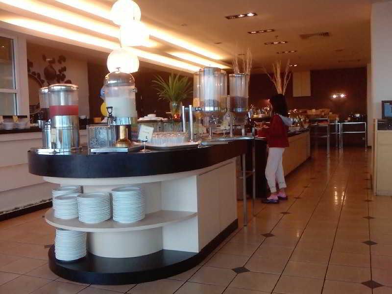Borneo Royale Hotel Tawau Ngoại thất bức ảnh