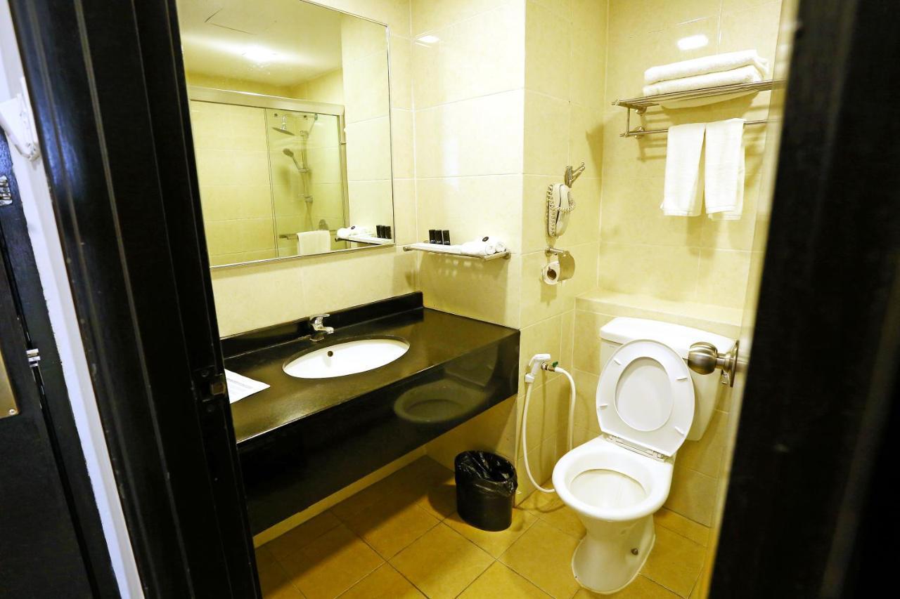 Borneo Royale Hotel Tawau Ngoại thất bức ảnh